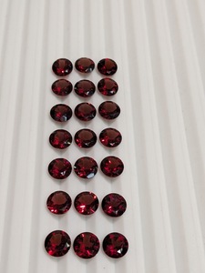 AJ Gems - Gemas Sueltas de Granate Rojo Intenso 100% Natural, Corte Brillante Redondo de 7 mm, para la Elaboración de Joyas y Anillos de Moda, Provenientes de Rajasthan - Product Image 6