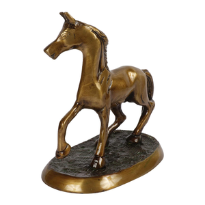 Estatua de Caballo de Metal con Acabado de Latón Antiguo, Figura Ecuestre Decorativa para Decoración de Hogar, Oficina y Regalo - Product Image 1