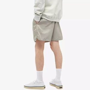 Pantalones Cortos Cómodos para Hombre en Ofertas Económicas al por Mayor con Material Ligero para Vacaciones de Verano y Aventuras al Aire Libre - Product Image 1