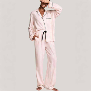Conjunto de pijama con volantes para mujer, ropa de dormir suave, Top de manga larga, pantalones cortos a juego, conjunto femenino para estar en casa, traje cómodo para la noche, primavera - Product Image 1
