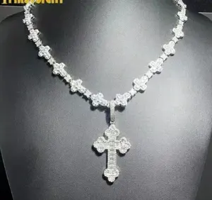 Colgante de Cruz Iced Out de Lujo con Diamantes de Moissanita y Piedras Baguette, Estilo Hip Hop, Collar Religioso, Joyería Bling - Product Image 1