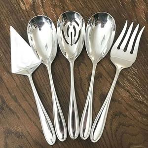 Ensemble de couverts en acier inoxydable finition argentée minimaliste, parfait pour le service quotidien et pour les invités, vente en gros depuis l'Inde - Product Image 2