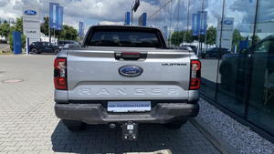 Ford Ranger 20L EcoBlue Automatique Wildtrak Pick-up Diesel Double Cabine 4x4 Véhicule Utilitaire Qualité Export - Product Image 4