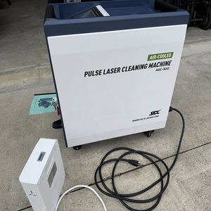 Máquina de Limpieza Láser CW de 1500W para Limpiar Óxido Pesado, Limpieza de Superficies Metálicas, Desengrasado de Piezas de Motor Automotriz - Product Image 2