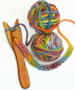 Fourchette à tricoter en bois d'acacia Lucet Cut à la main Fourchette à cordon ancien Outil pour tricoteuses Crocheter - Product Image 1