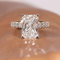 Anillo de Diamante Cultivado en Laboratorio con Corte Radiante de 5 Quilates, Oro Blanco de 14K/18K, Banda Eternity de 4 Puntas con Pavé, Certificado IGI, Color E, VVS2, Lujoso