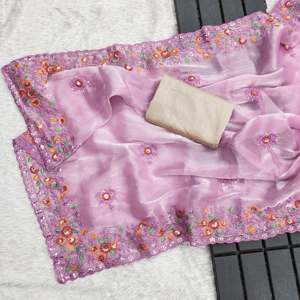 Sari de créateur à silhouette droite avec imprimé floral et broderies de sequins pour les occasions de fête - Product Image 1