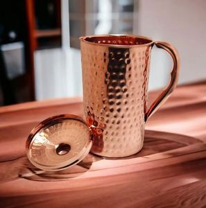 Ensemble de carafes en cuivre pour l'arrangement d'eau dans un espace de méditation, ensemble en métal avec verres, durable, réutilisable, vaisselle pour cuisine et salle à manger - Product Image 3
