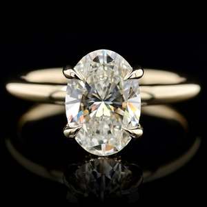 Bague en argent 925 faite à la main pour femme, style vintage, avec moissanite taille ovale, griffes d'aigle cachées, certifiée, pour anniversaire - Product Image 5