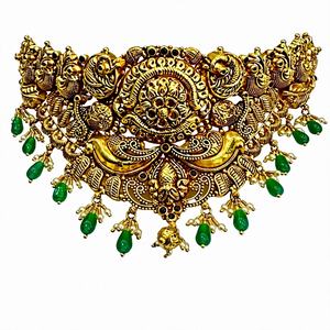 Collier ras du cou antique style temple, motif déesse Lakshmi et paon, avec gouttes de perles vertes, tenue de mariée ethnique traditionnelle - Product Image 1