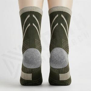 Chaussettes de course athlétiques pour femmes, à compression, respirantes, coupe basse, avec amorti, pour la gym et l'entraînement, couleur personnalisable - Product Image 2
