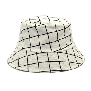 Sombrero de Pesca Resistente al Agua para Uso en Exteriores, Gorra de Ala Ancha con Cordón Ajustable para la Barbilla, Transpirable, para el Verano - Product Image 1