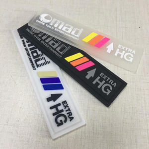 Badge en caoutchouc PVC souple personnalisé, patch logo 3D, étiquette en silicone gaufrée à chaud, patch auto-adhésif thermocollant pour vêtements, sacs, chaussures, chapeaux - Product Image 6