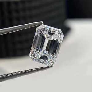Diamantes pequeños de corte esmeralda cultivados en laboratorio, corte excelente, CVD HPHT, certificados por IGI, para la fabricación de joyas. - Product Image 1