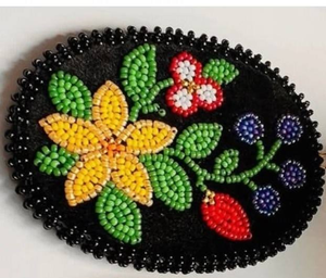 Barrette à cheveux brodée en forme de cœur avec perles de verre, pince à cheveux pour tenue de soirée, accessoire de mode moderne - Product Image 2