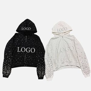 Sudadera con capucha personalizada con cremallera y pedrería completa, estilo oversize con diamantes de imitación, sudaderas con cremallera personalizables con pedrería. - Product Image 1