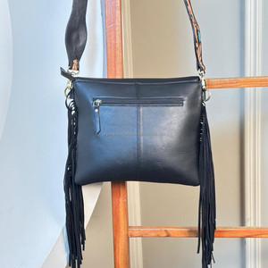 2025 dernier Style luxe haute qualité marque dame en cuir d'agneau sac à main en cuir repoussé à la main bandoulière frange sac pour femmes - Product Image 5