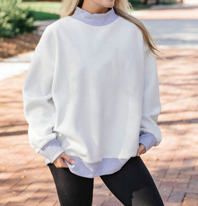 Sweat-shirt surdimensionné personnalisé pour femme avec col montant contrastant, poignets et ourlet en molleton épais - Product Image 1