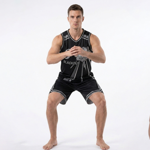 Ensemble de maillots de basket-ball Blackout pour hommes, sans manches, col en V, séchage rapide, polyester, coupe athlétique, toutes saisons, impression personnalisée des numéros d'équipe - Product Image 4