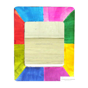 Espejo de Pared Hecho a Mano para Decoración del Hogar, Espejo de Pared Ligero con Marco Colorido, Venta al por Mayor, Hecho en India - Product Image 1