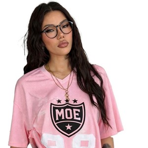 T-shirt rose personnalisé, style streetwear estival, avec numéro imprimé, décontracté, ample, col en V, manches courtes, maillot de football américain - Product Image 2