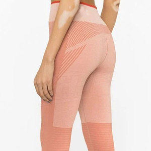 Leggings de cintura alta para mujer, pantalones de yoga elásticos con control de abdomen para fitness y uso diario - Product Image 6