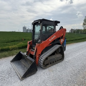Chargeuse compacte sur chenilles Kubota SVL97 2 Premium avec moteur diesel de 96 CV, faible nombre d'heures de fonctionnement, hydraulique à haut débit, prête à l'emploi - Product Image 6