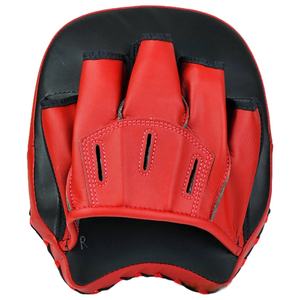 Pour la boxe et le Muay Thai, protège-poignets d'entraînement professionnels en cuir sur mesure - Product Image 5