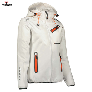 Meilleure Vente Veste Softshell Réversible Imprimée Tricotée de Haute Qualité pour Femme Nouvelle Arrivée Imperméable Personnalisée Nouveau Design - Product Image 3