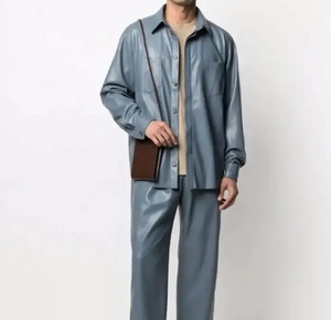 Chemise homme effet cuir à boutons, manches longues, col classique, style workwear avec poche - Product Image 3