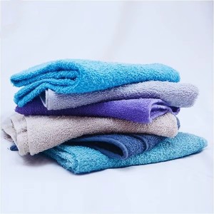 Serviettes de toilette en coton en gros, grammage élevé, douces, absorbantes, séchage rapide, serviettes de luxe, logo personnalisé OEM, approvisionnement en vrac, prix bas - Product Image 1