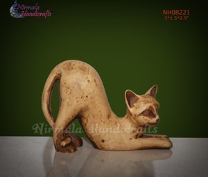 Handcrafted Resin Stretching Cat Statue Decorative Cat Figurine Home Accent Sculpture - Product Image 4