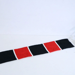 Écharpes de sport en jacquard tricoté double face personnalisées, de la meilleure qualité, pour l'automne et l'hiver, pour les fans de football des clubs masculins - Product Image 2