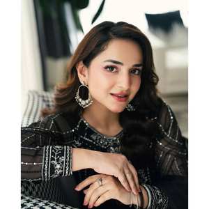 Conjunto de Top y fondo de mujer de diseñador con Dupatta para ropa de fiesta - Product Image 2