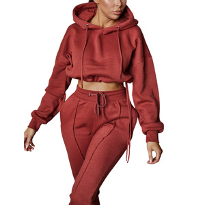 Conjunto Deportivo Corto de Felpa para Mujer, con Logotipo Personalizado, Ropa Casual para Estar en Casa o Gimnasio, Fabricante de Ropa OEM - Product Image 1