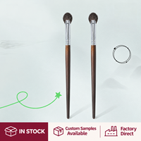 1 Pinceau Éclaircissant en Gros à Poils Naturels et Manche en Bois, Outil de Contour du Visage, Vente Directe Usine, Logo Personnalisé, Marque Privée, OEM, Prêt à Expédier