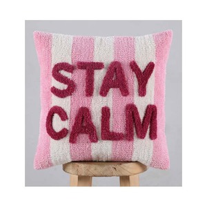 Funda de Cojín Cuadrada a Rayas con Bordado 'Stay Calm', Tejida en Lana Acrílica, Decorativa para el Hogar, Hecha a Mano - Product Image 1