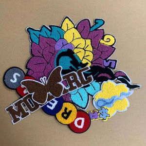 Camisetas Casuales de Color Sólido para Hombre, Más Vendidas, de Alta Calidad, con Bordado de Chenilla, Tejido de Punto Ajustable, Directo de Pakistán - Product Image 6