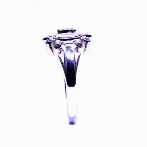 Bague classique en argent sterling 925 plaqué or avec pierres précieuses en pierre de lune arc-en-ciel blanche et topaze blanche, idéale pour les mariages - Product Image 3