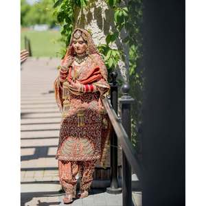 Ensemble de robes de bal de style fantaisie de créateur, haut, pantalon et dupatta - Product Image 3