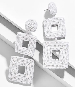 Boucles d'oreilles élégantes brodées de perles décoratives, accessoires longs faits main de qualité supérieure pour tenues de fête - Product Image 6