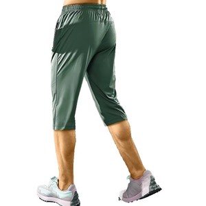 Pantalon de survêtement capri pour homme, violet, taille élastiquée avec cordon de serrage, séchage rapide, tissu satiné, couleur unie, style sportif, taille mi-haute avec poches zippées - Product Image 6