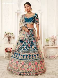 Magnifique ensemble Lehenga-Choli en soie slub avec motif rose en fil, sequins, dori et zari, coupe trapèze, pour femme, exportateur de mode - Product Image 2