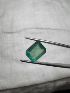 Émeraude naturelle zambienne de 3,22 carats, taille octogonale, pierre précieuse verte lâche, émeraude de qualité supérieure pour la joaillerie fine, fournisseur en gros - Product Image 1