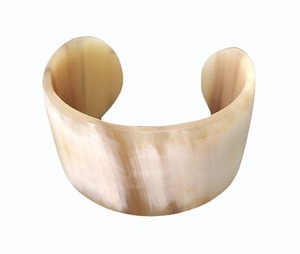 Bracelet manchette large en corne de buffle naturelle polie, écologique, fait main, thème animalier, FAIZA CRAFT - Product Image 6