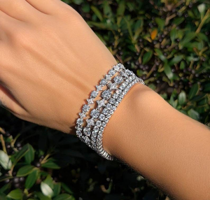 Bracelet en argent Moissanite, luxueux et étincelant, style tennis, élégant bijou de mode pour femme, cadeau original. - Product Image 1