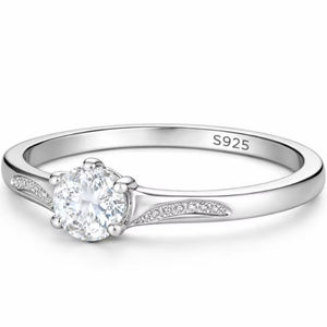 Bague à pierre unique en argent sterling 925, style minimal chic, bague en argent massif pour femme, bijoux tendance - Product Image 1