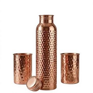 Ensemble de bouteille et de tasse en cuivre, design grue orientale, vaisselle de voyage portable avec couvercles - Product Image 4