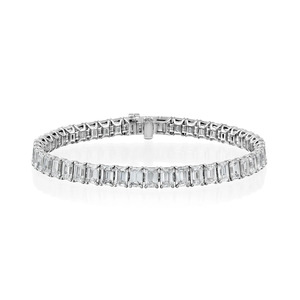 สร้อยข้อมือเพชรทรงเหลี่ยมมรกต 18k ทองคำขาว เพชรเพาะเลี้ยงในห้องปฏิบัติการ พร้อมใบรับรอง IGI ของขวัญสำหรับเธอ เพชรเพาะเลี้ยง - Product Image 4