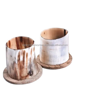 Soporte para velas en forma de cuerno Otros candelabros Linternas y tarros hechos en India - Product Image 1